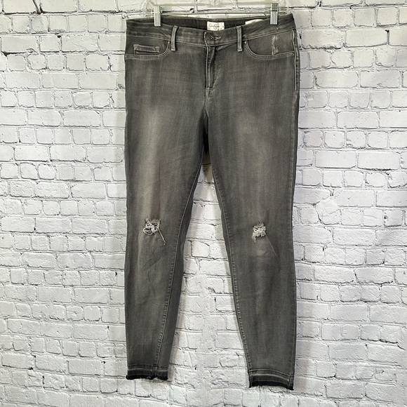 Jessica Simpson Kiss Me Super Skinny Gray Charcoal Denim Jeans Distressed sz 31 - Picture 1 of 16